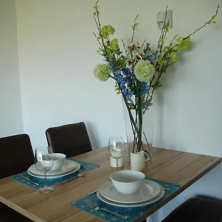 La Rosa Aan Zee Daire *